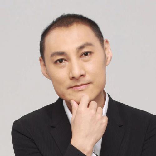 郑奇个人资料图片,光影交织，演绎人生精彩